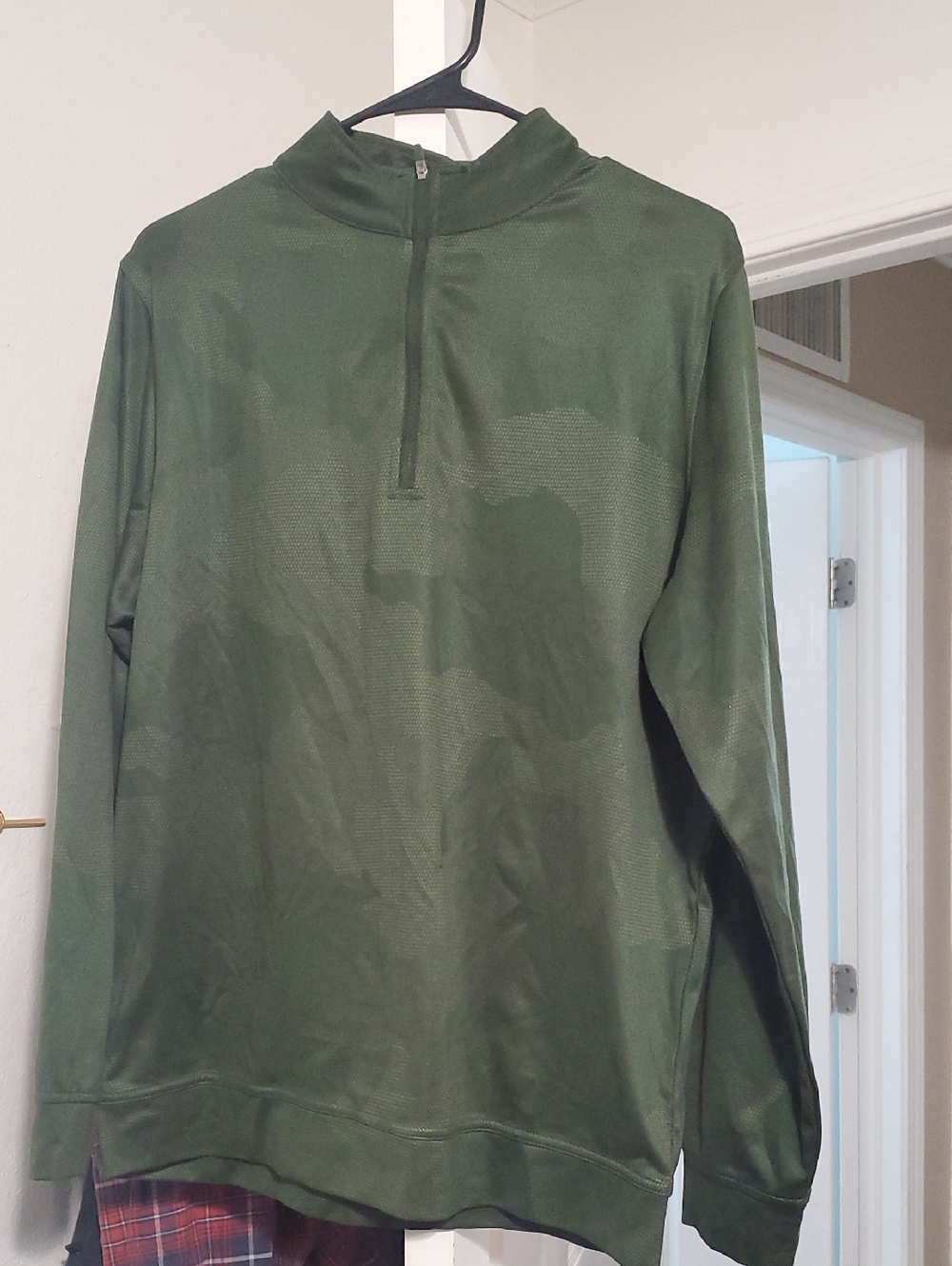Kirkland Signature Olive Green Zip Pullover
